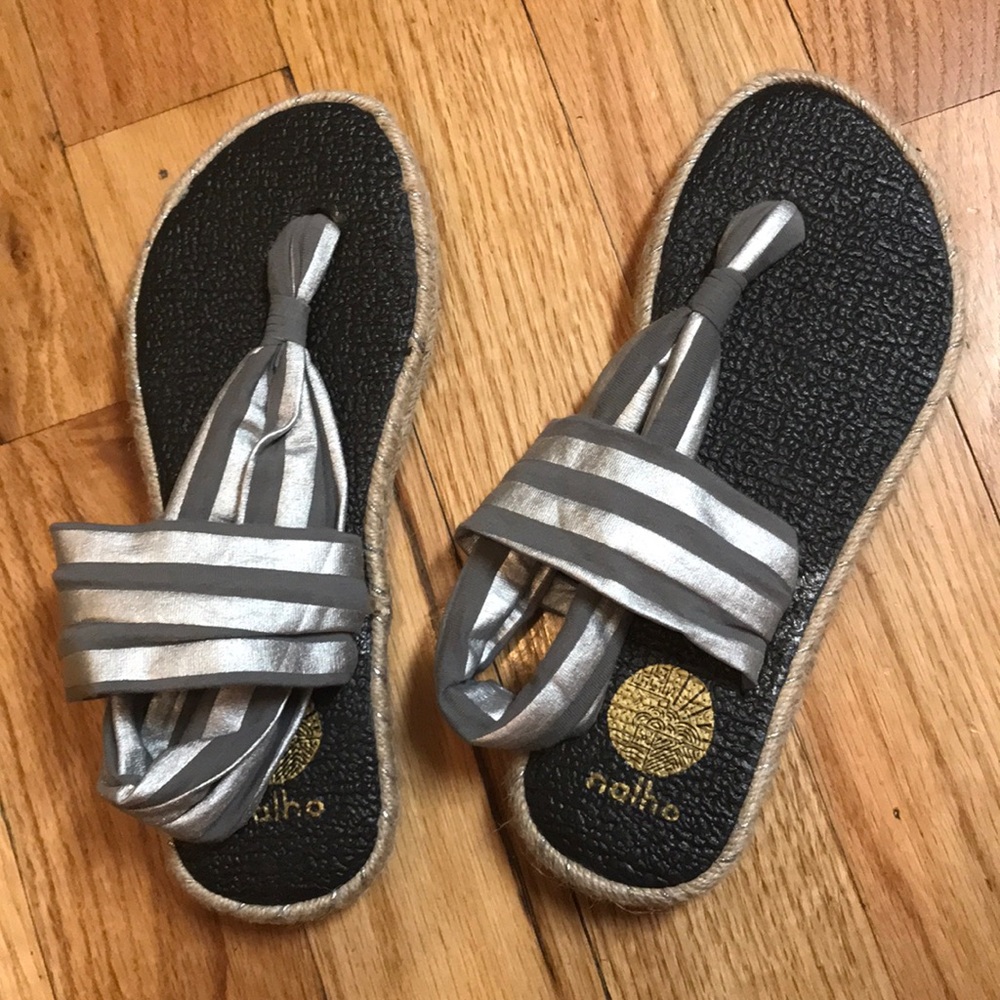 Nalho slip on and be comfortable!